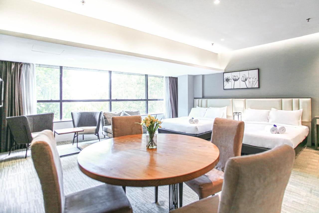 Fives Hotel Dnp Johor Bahru Exteriör bild